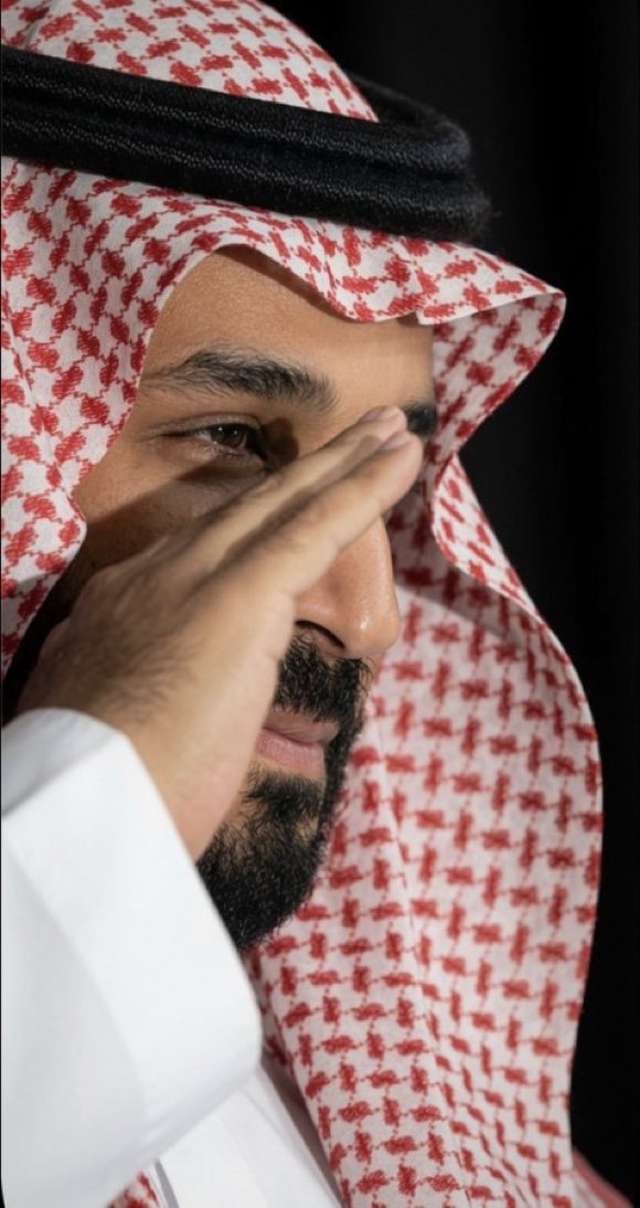 SQR02's tweet photo. @Bin_S_aeed قلناها و ونكررها السعوديين يصبرون ولكن اذا ضربوا اوجعوا

" نحتفظ بحق الرد" 
فتهكمت ولجمناك بالجزمة وبكيت https://t.co/Qp87jW4PYo