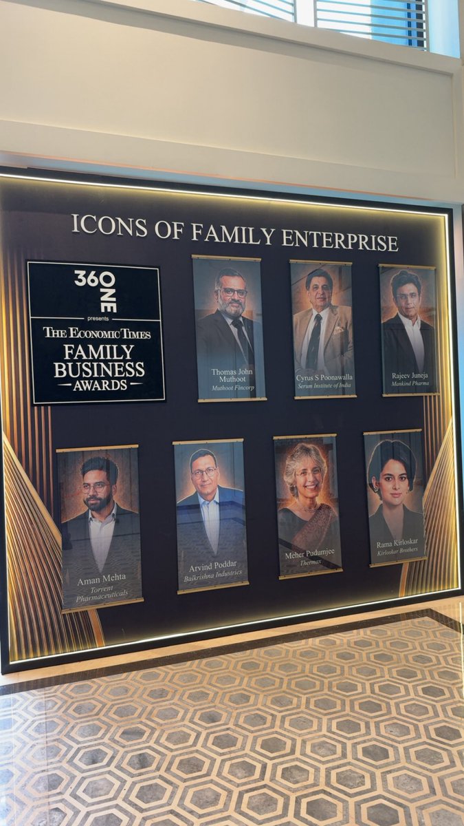Atul_ET's tweet photo. Winners of the ET Family Business Awards.
@ETFrontRow
@EconomicTimes
#ETFamilyBusinessAwards https://t.co/VDJddPuQds
