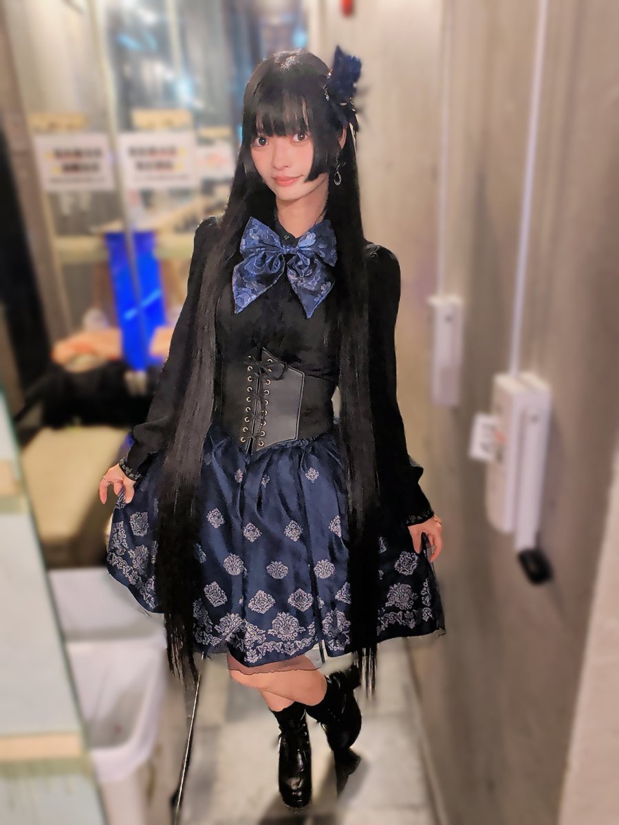 tubasa_cosplay's tweet photo. 🎤7/29(水) 横浜鶴見GIGSさん
GIGS YOKOHAMA TSURUMIさん
「藍☆ドール１９６」
ありがとうございました💙
いつもライブ前後には暖かいお声かけを下さったり、ライブ中は青ペンラに声援にジャンプまで🙌✨一緒に盛り上げて下さってとっても嬉しかったし楽しかったです🪄✨
⬇セトリ https://t.co/I4PIbyzEKM