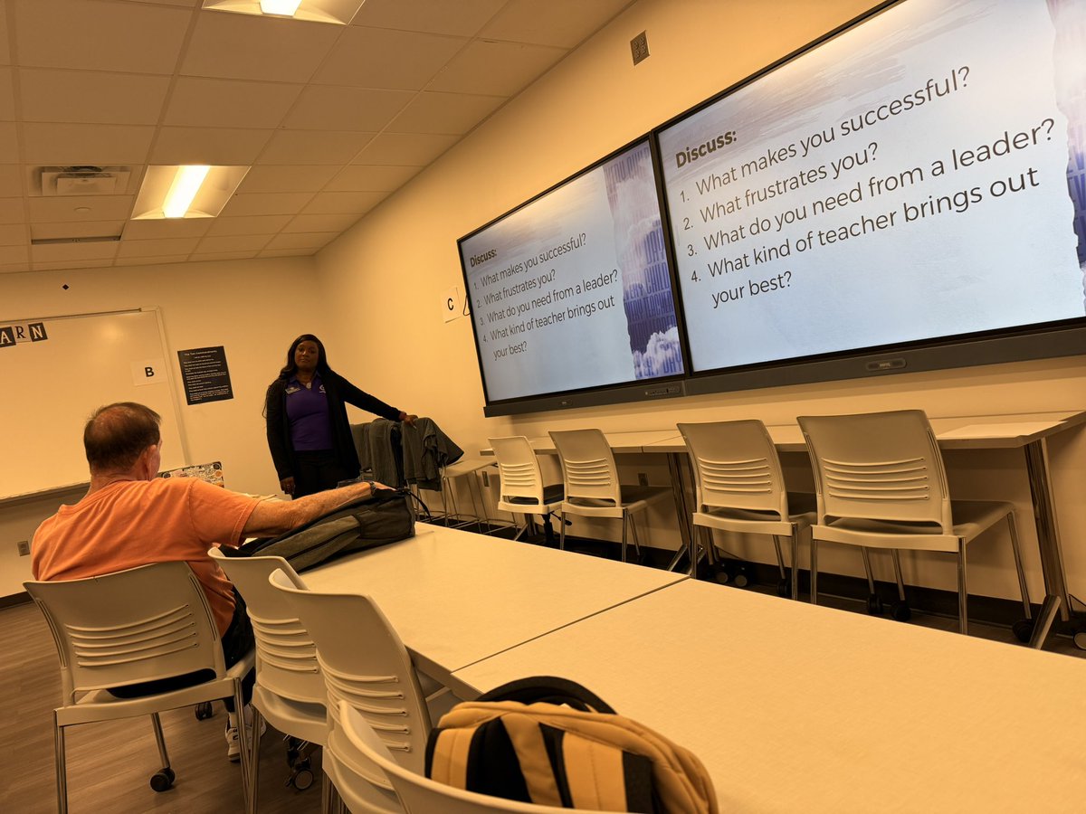 jeprincipal's tweet photo. Advanced Learning team supporting our new to RISD teachers! @RISDCCR #RISDDreamOn https://t.co/uQ7zqMtrqM