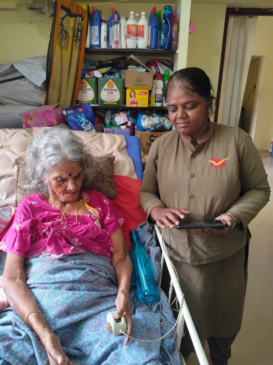 PMG_Chennai's tweet photo. Bringing services to every doorstep! 📮
The delivery staff of Tambaram Head Office updated the mobile number of a bedridden super senior citizen at Mudichur using the IPPB CELC App, ensuring seamless doorstep service with care and compassion.
#IndiaPost #IPPB #DoorstepService https://t.co/jSCiAtxli3