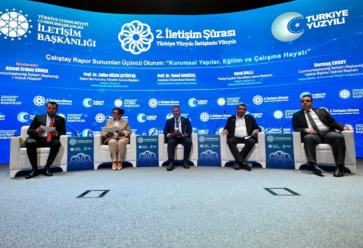 medyais's tweet photo. Cumhurbaşkanlığı İletişim Başkanlığı tarafından “Türkiye Yüzyılı: İletişimin Yüzyılı” temasıyla düzenlenen 2. İletişim Şûrası kapsamında gerçekleştirilen “Kurumsal Yapılar, Eğitim ve Çalışma Hayatı” çalıştayında, Genel Başkanımız Sezai Ballı konuşmacı olarak yer aldı.

Genel Başkanımız, oturumda iletişim sektörünün mevcut durumu, çalışma hayatında yaşanan sorunlar ve çözüm önerilerine ilişkin değerlendirmelerini katılımcılarla paylaştı.