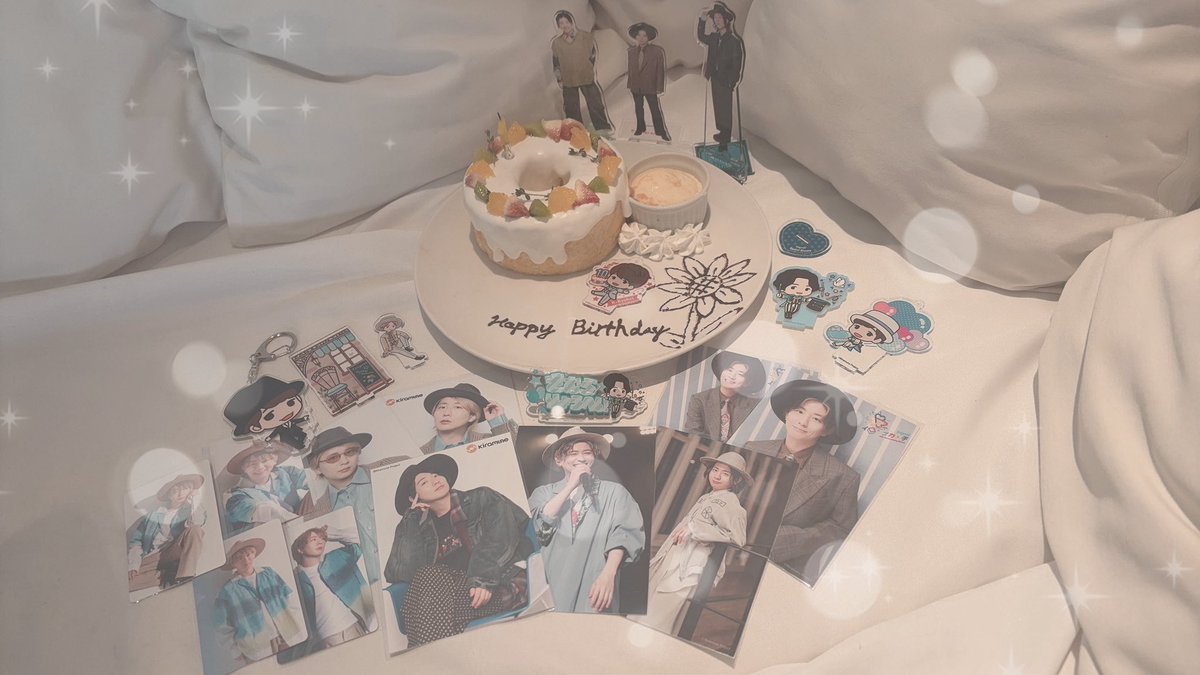 R_Y_0_0_a's tweet photo. *.𝜗𝜚.Happy Birthday.ꪆৎ.*

沢山の"楽しい"を素敵に届けてくれて本当にありがとうございます！
今年1年も笑顔溢れる幸せな時間でありますように✮*｡ﾟ

 #木村良平生誕祭2026
 #木村良平誕生祭2026 https://t.co/U0UiawrsQE