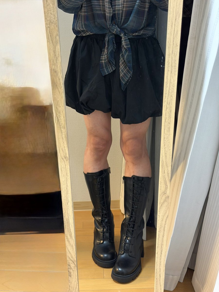 nonnon_march's tweet photo. バルーンスカートにお気に入りのZARAのブーツ♪ https://t.co/dRosjS5lmA