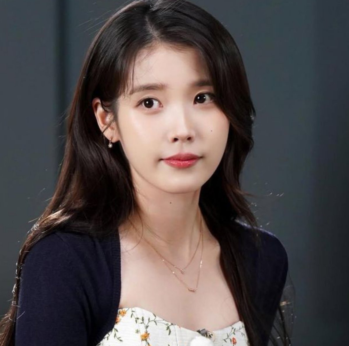 karkonzana's tweet photo. IU praises BTS' Taehyung;

"When we shot the 'Love wins all' music video together, Taehyung showed incredible focus and depth as an actor. He brought such warmth and sincerity to the storytelling." https://t.co/PohMfYfj5C