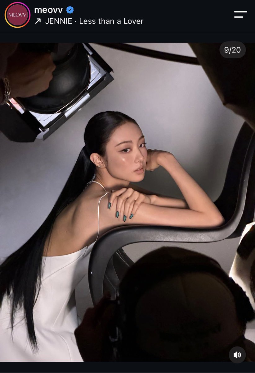 meovvbase's tweet photo. MEOVV's perfect all-rounder Gawon used the best girl group BLACKPINK member and no skip discography soloist Jennie's song Less than a Lover in her Instagram post. https://t.co/WowsEBtSr1