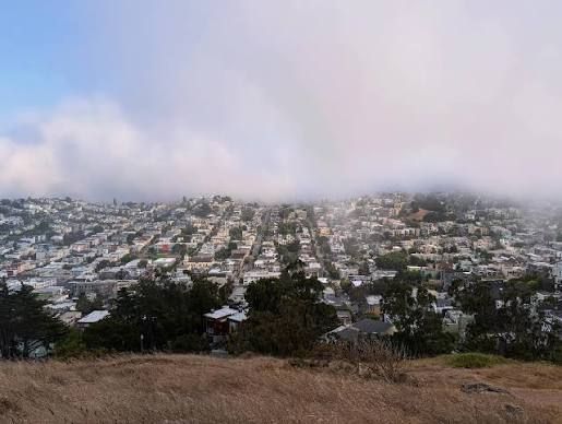 ktfcoffee's tweet photo. I’ve successfully blocked out the sun for three straight days. You’re going to need a much bolder cup of coffee if you want to make it to the weekend. I highly recommend the dark roast. ☕️
#KarlTheFog #DarkRoast #SFLife #BayAreaCoffee #SanFrancisco https://t.co/f1VBHKLvx0