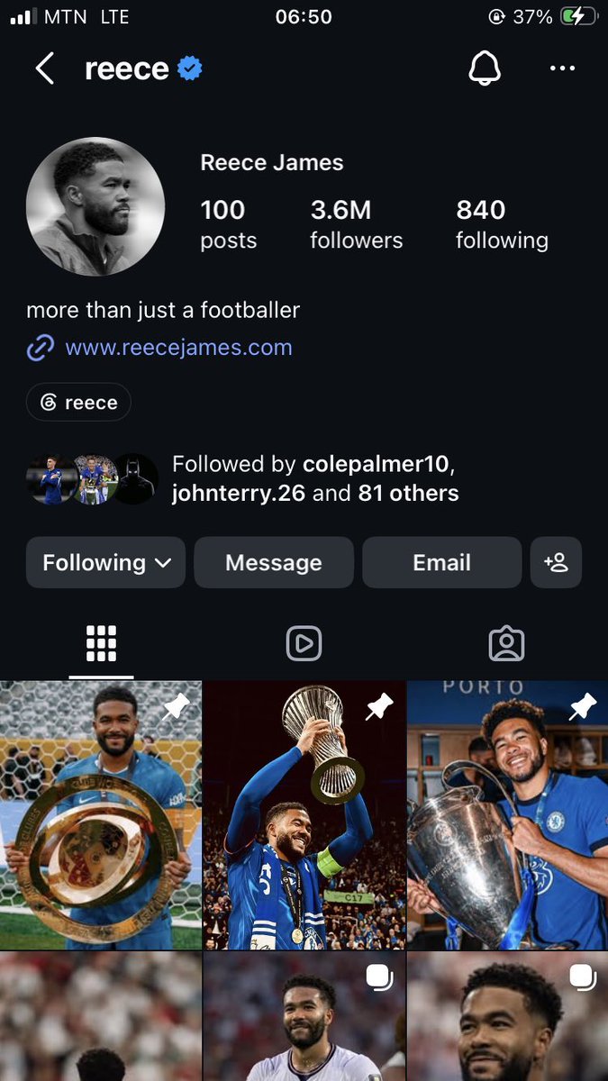 MaliqRudz's tweet photo. Sorry, but Reece James pinned can’t chat to Mikel Merino’s pinned. 😹😹😹 https://t.co/ARLYUaRnIR