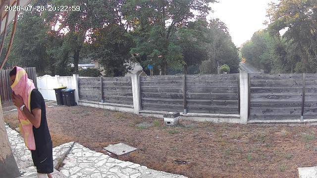 FrDesouche's tweet photo. Pillard dans la ville évacuée de Cestas (33) : appel à témoins https://t.co/39NiUOXcx7