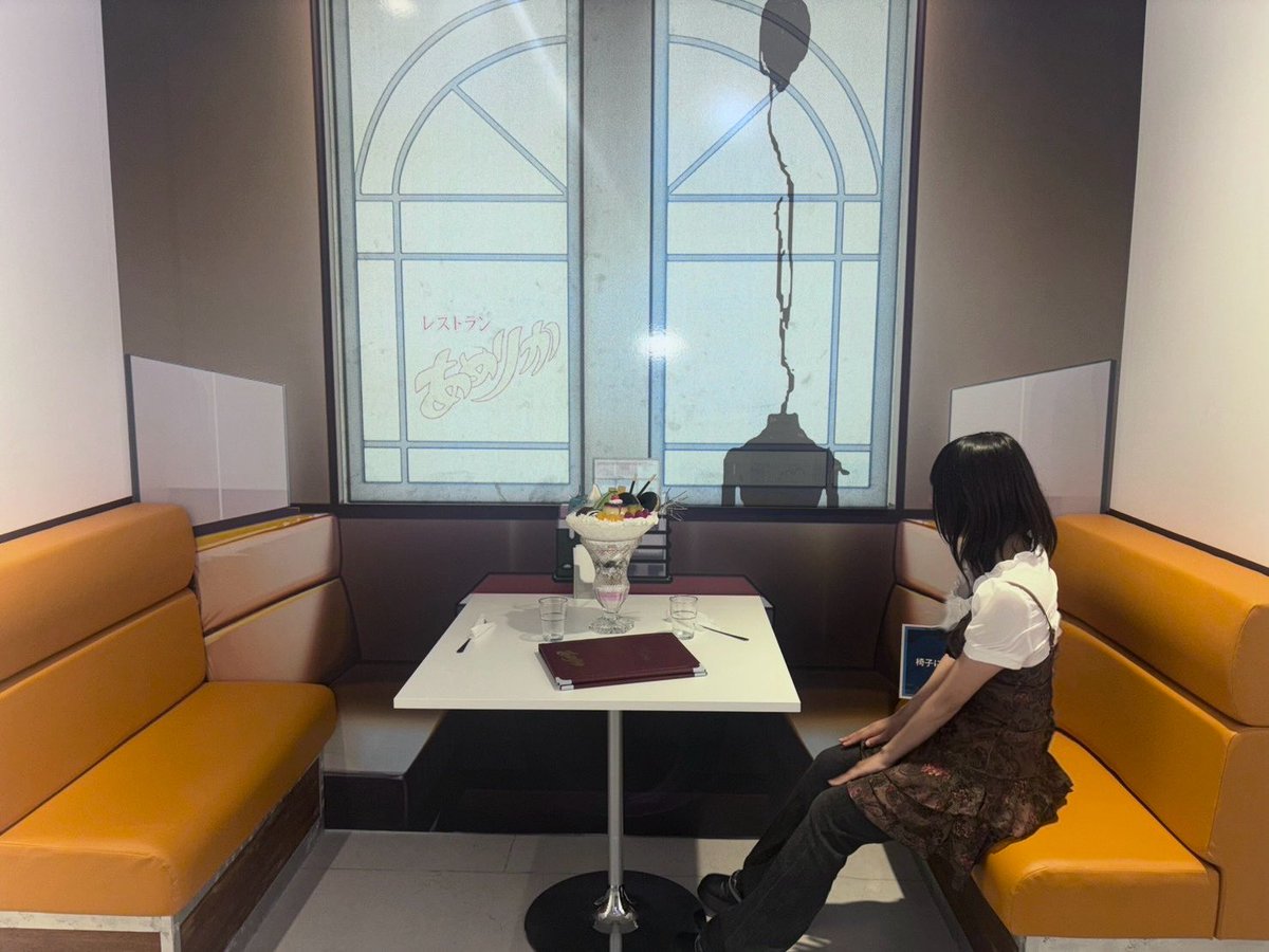 ni_dne2's tweet photo. 光が死んだ夏展いってきた՞ ̥_  ̫ _ ̥՞ #自撮り界隈 https://t.co/QULfzZ7EdS