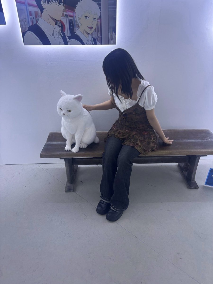 ni_dne2's tweet photo. 光が死んだ夏展いってきた՞ ̥_  ̫ _ ̥՞ #自撮り界隈 https://t.co/QULfzZ7EdS