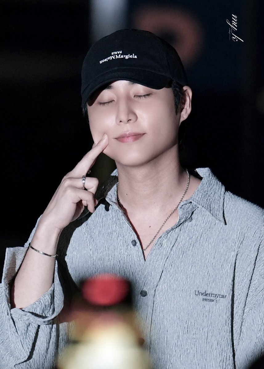 my_youngk_24's tweet photo. 260729 웬디의 영스트리트 퇴근
오늘 여러모로 말랑한 영현이
모찌피스🤏
#영케이 #YoungK #YOUNGEST https://t.co/EA2aV7Z999