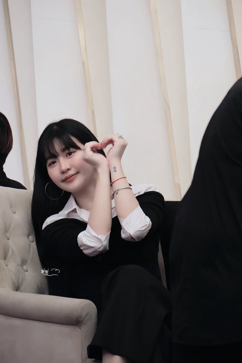 wang_yi9828's tweet photo. na rak mak mak💕💕

 DearyouinThailand  x MAMC 

#จดหมายรักถึงอาม่า
#MyChan #AIGirlSeries
#Myyukhawisara https://t.co/YVEAmccg0Z