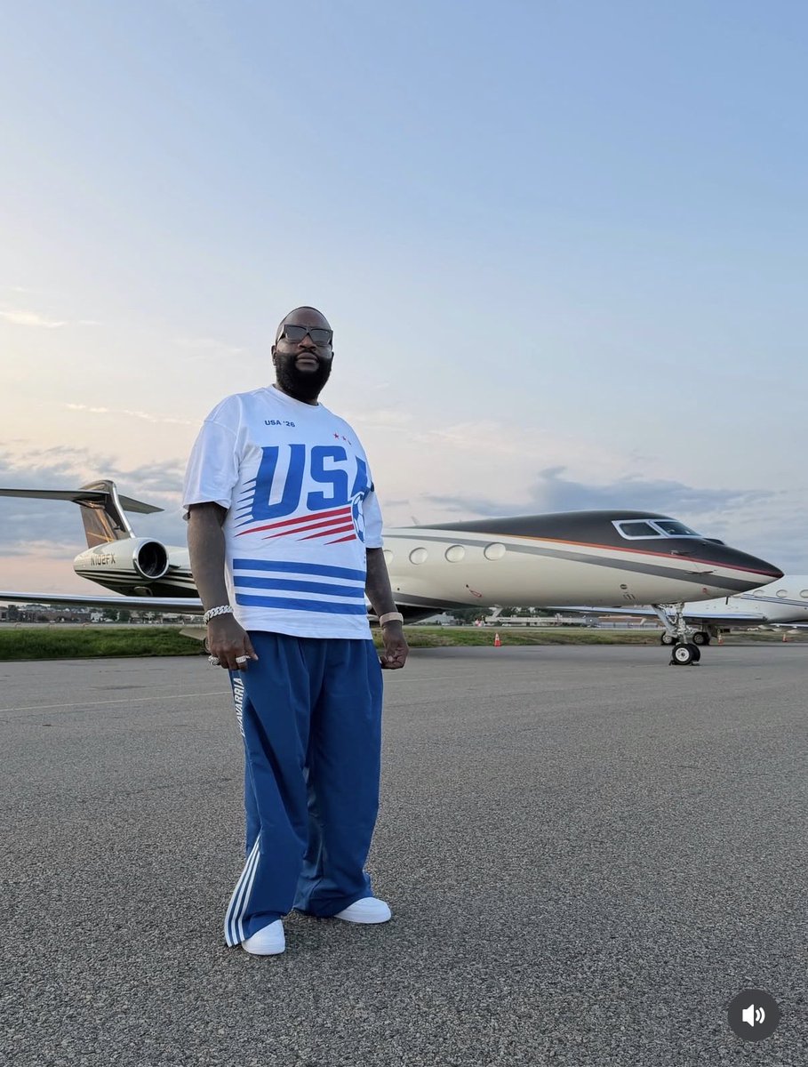 OneRadioAfrica's tweet photo. Rapid-fire questions with Rick Ross. 🔥 "Set In Stone" album Out Now 💰💿⚡️ #OneRadioFM #rickross #setinstone #mmg #oneradio #oneradioapp https://t.co/VvRtYS6ToH