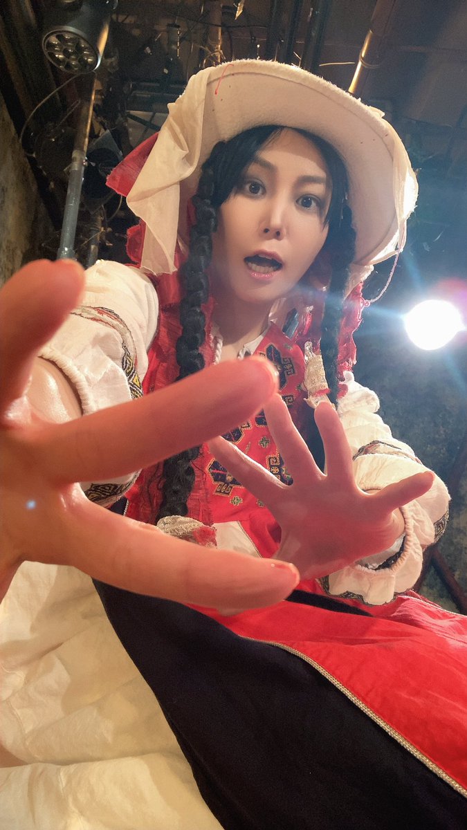 kunisakikaoru's tweet photo. #新撰組1944 
#サイコシス　
PSYCHOSIS File:009『新撰組 IN 1944』
\\完//
ご来場有り難うございました‼︎⚔️
とっても素敵なキャストが集まり
全公演満席の公演になりました‼︎
沖田総司/ロマのカリン
愉しく苦しい二役でした🩸🌪️
どうでしたか？どんな言葉でもいいので
感想教えてくださればうれしいです‼︎
次は配信を観てくださいー‼︎‼︎