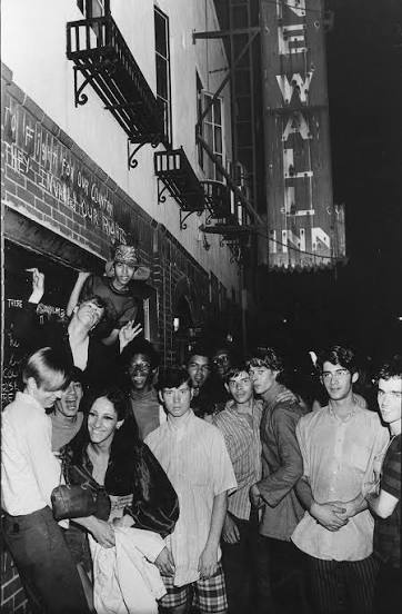 rabiitsofly's tweet photo. @Osirisassad What was the point? Liberated only to lock ourselves into the same programming. https://t.co/mpkNUWRshV