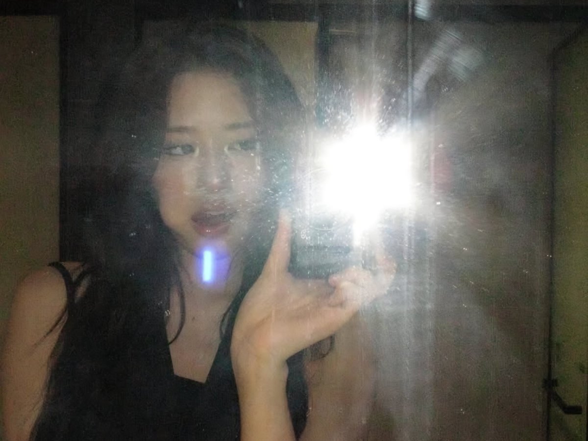_quackieee's tweet photo. yeah, we're done | jinjoo au

mj caught yj cheating right in front of her very eyes with her own best friend cw. she's single now. fuck her now ex-girlfriend and fuck her best friend, really. https://t.co/UHf1PnyzWd