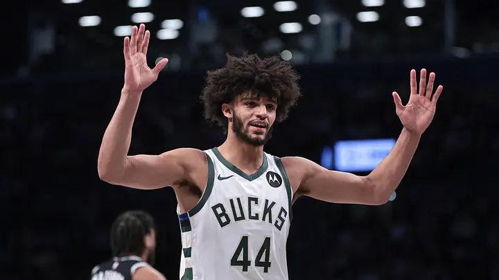 AnalysisBucks's tweet photo. @FastbreakHoops5 Ajax https://t.co/TJDtIocNmt