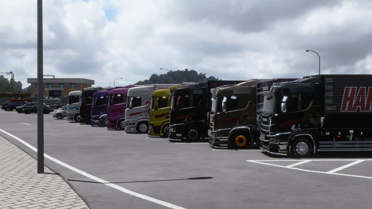 910HARUKYU's tweet photo. スカニアミーティングのようでカッコ良かったー
#Projectjapan
#ETS2jp
#manasca_owners https://t.co/2QErFGQOmA
