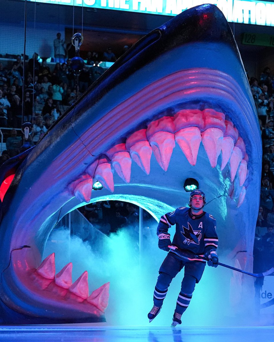 NHL's tweet photo. The @SanJoseSharks really know how to celebrate #SharkWeek! 😉 https://t.co/DJTOLeefXV