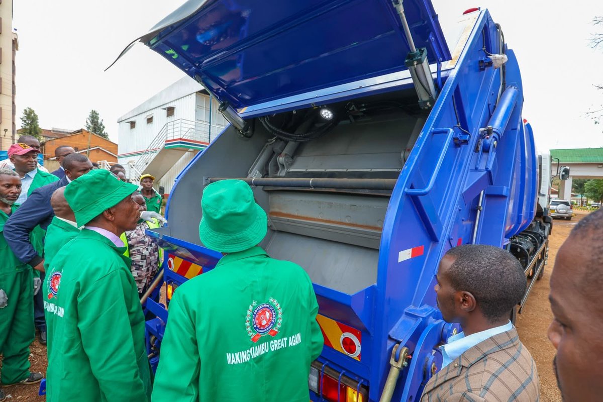 is_munyui's tweet photo. Kiambu County is a pioneer in modern solid waste management through innovative practices. It has invested in 2 dumper trucks &amp; a 12-cubic-metre waste compactor truck to enhance waste collection &amp; transportation. Wamatangi The Performer #KambuTheModelCounty https://t.co/DycKOwHQmI