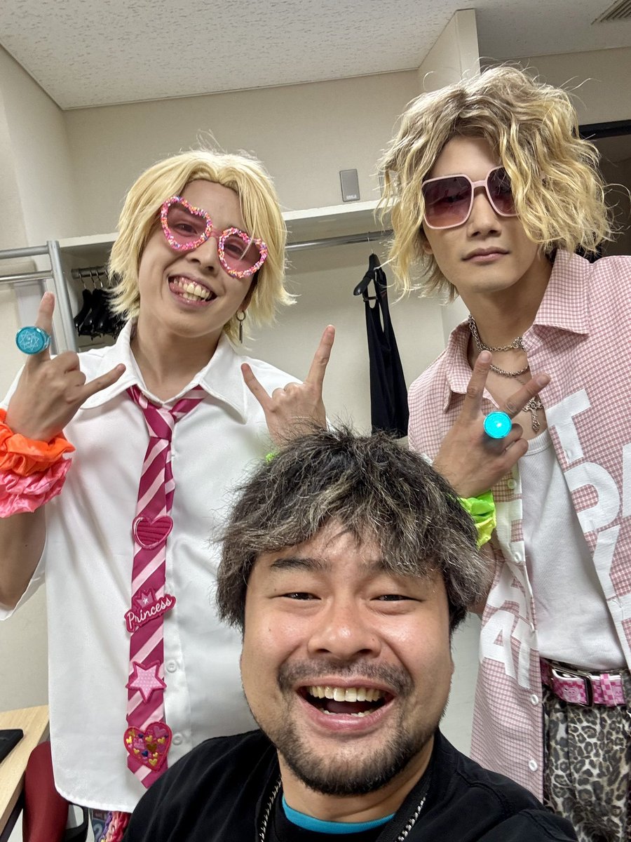 Gashak1nGT's tweet photo. 本日はこちら！

#甲斐田晴_1stライブ

振付・ステージング・ダンスレッスン
担当させていただきました☺︎

晴くん最高でした✨
最高に晴れてたよ！！

アーカイブも残ります！
期間中ぜひ楽しんでください☺︎

無茶な動きしてくれた
しらけん　こーじ
ありがとう😊
2人も最高でした☺︎

#甲斐田晴 https://t.co/shZBpU5FcN