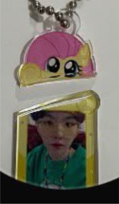 berirang's tweet photo. @sp1deyjj KIRIK KEYRING🥀🥀🥀 https://t.co/ywhemXmgJG