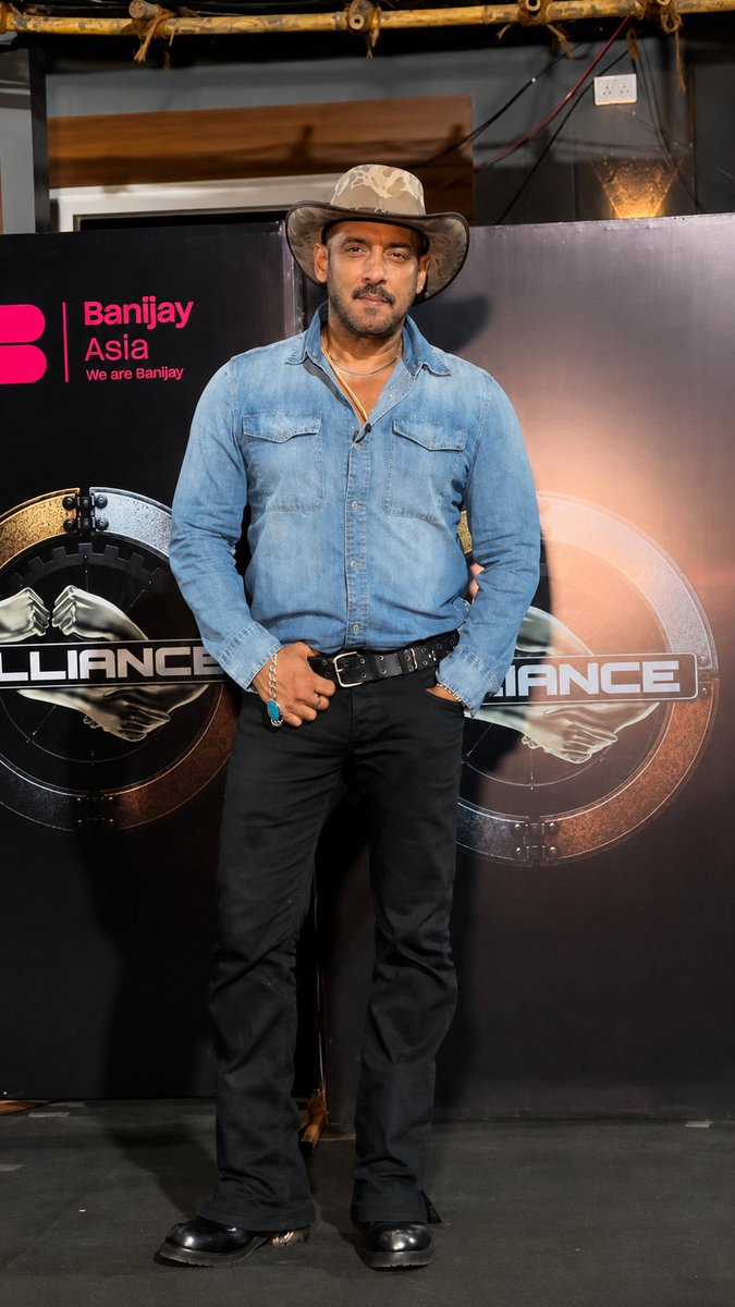 salmanka_sainik's tweet photo. Peak looks 🔥🔥🔥 https://t.co/I7e4w0qEQI