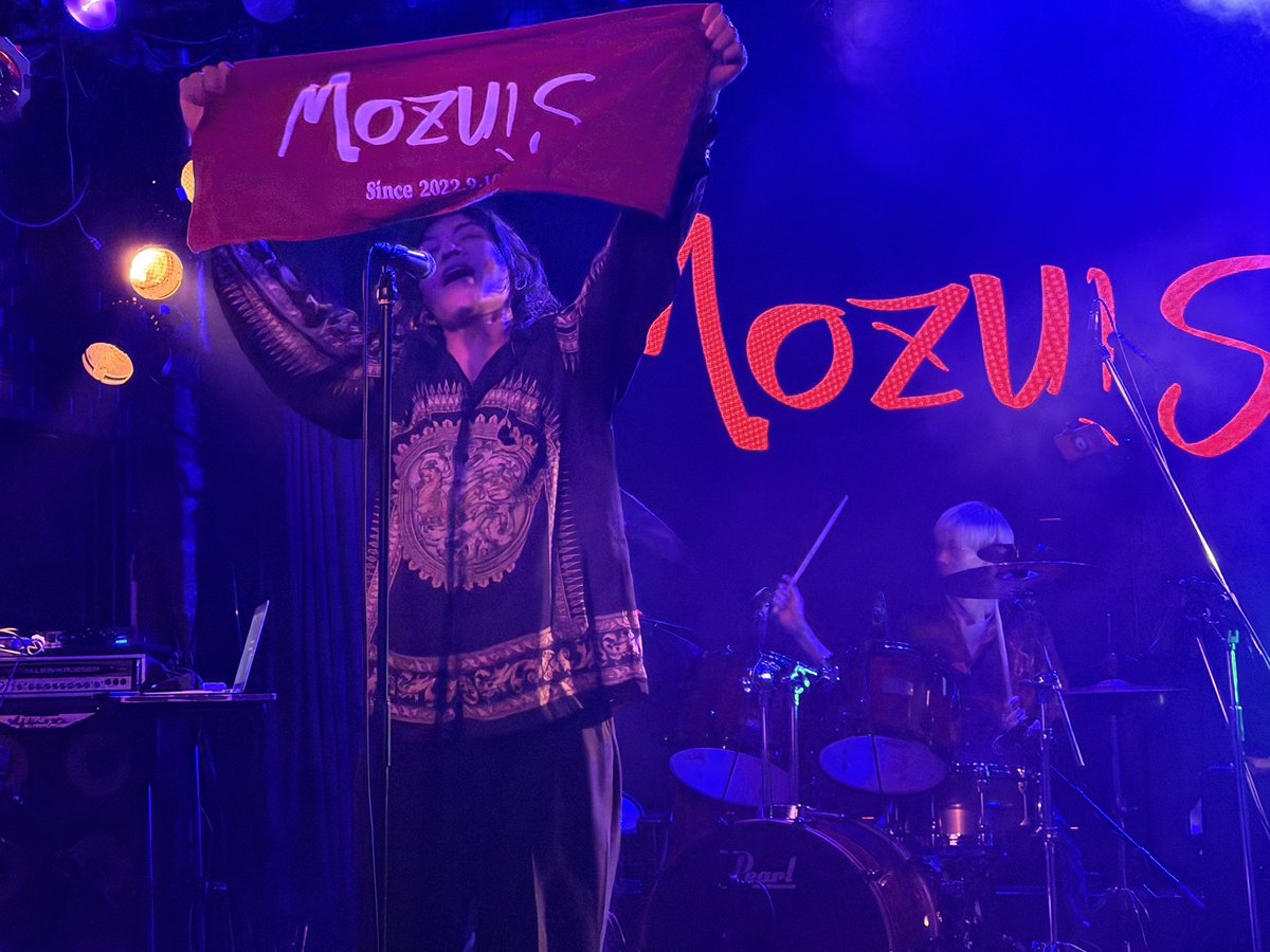 samwise7carat's tweet photo. 今日はここ行きました
Mozuisライブ久しぶりかもしれない
楽しかった
#Mozuis https://t.co/d2qubRPxOK