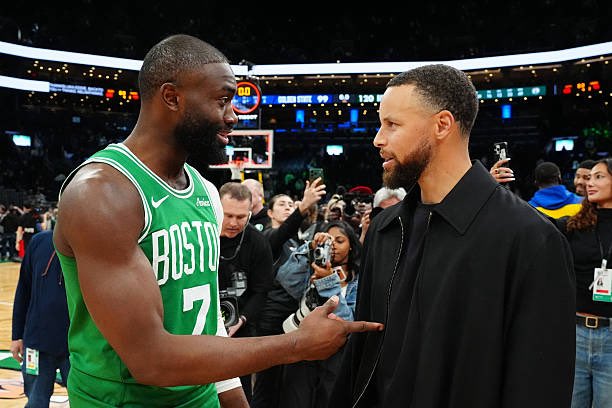 TheDunkCentral's tweet photo. The Warriors decided not to trade for Jaylen Brown because they felt he wouldn’t be able to carry the franchise after Steph Curry retires, per @loganmmurdock 

“Should they have gotten in on the Jaylen Brown sweepstakes? The Warriors had an opportunity to trade for the former Celtic before the deadline in February, but couldn’t build an organizational consensus that Brown would be the right player to carry the Warriors beyond the Curry era.”

(Via https://t.co/BDyLWUZLRB)