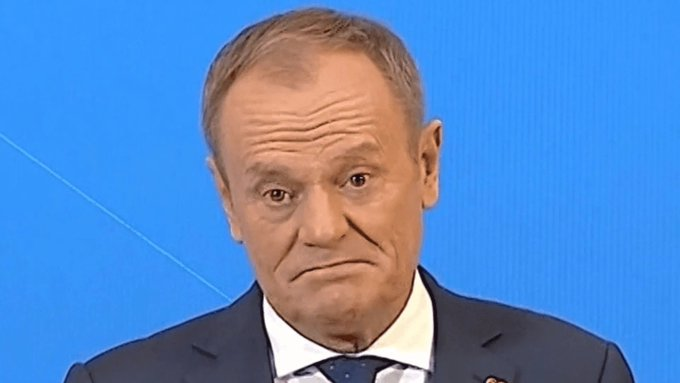 Cezar05264959's tweet photo. To, który to był konkret ???????
"Dług publiczny Polski przekroczył na koniec pierwszego kwartału tego roku poziom 60 proc. PKB i dotarł do 61,6 proc. Tym samym pierwszy raz w historii jesteśmy po niewłaściwej stronie tego ważnego i symbolicznego progu".
Czas ze sceny zejść !!! https://t.co/ysHIRp12vU