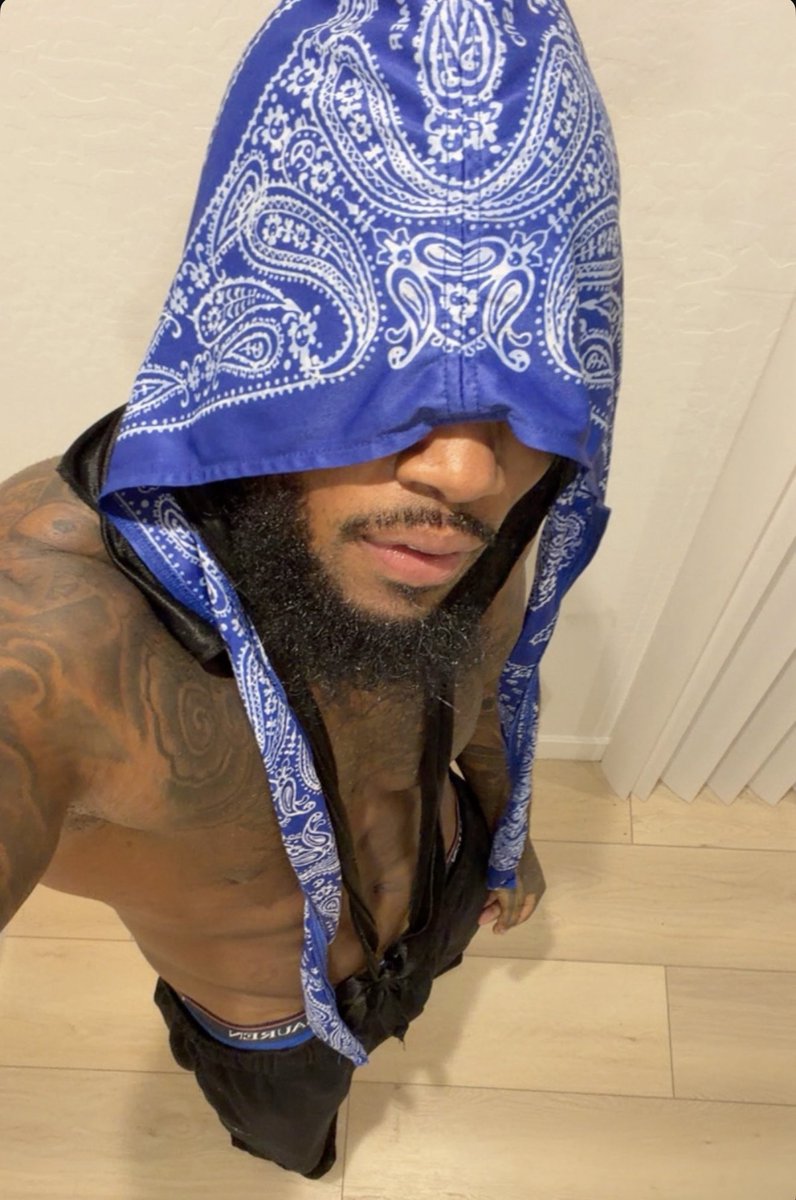 NYTattedKing's tweet photo. Touching your body, your man doеsn't love you https://t.co/0qygMCB6k7