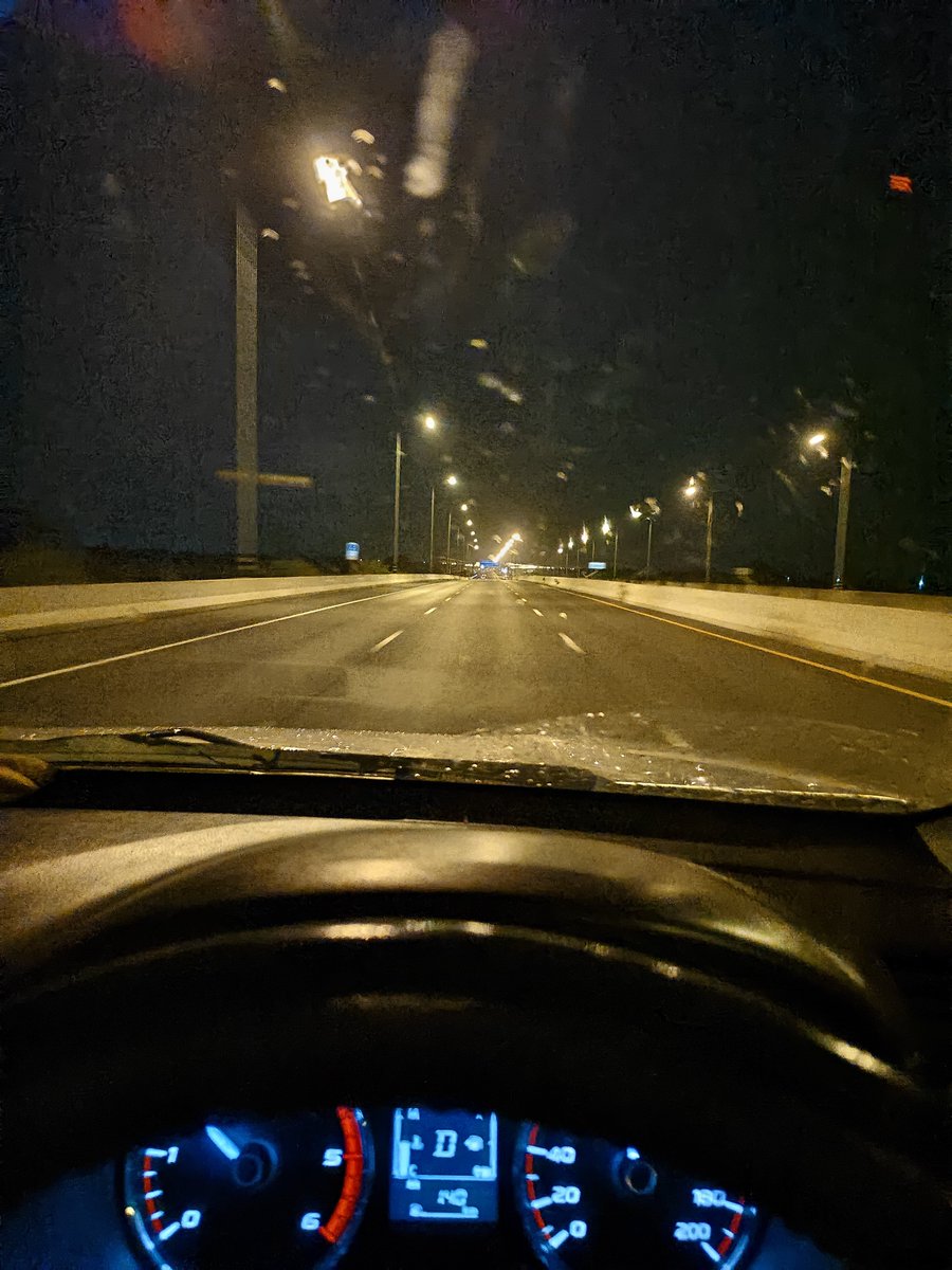 Rwut07's tweet photo. เมื่อไหร่ฝนหยุดตก !
#นครปฐม #นครปฐมตัวเมือง https://t.co/bggOLxNTCi