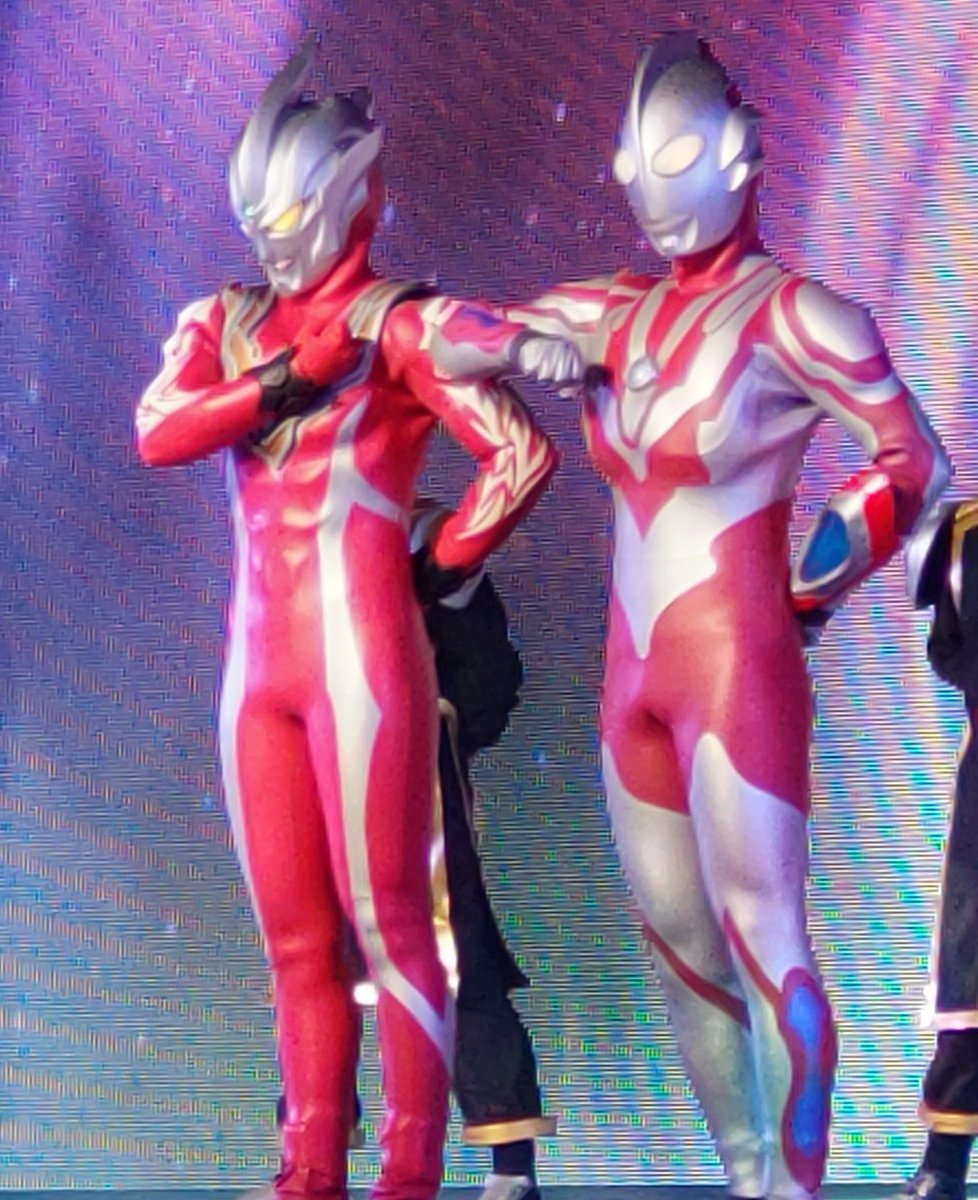 hero_nine's tweet photo. 気まぐれ自己紹介

特撮(ウルトラ、戦隊、ライダーなんでも来いのオールラウンダー)、動物、アイマス(シンデレラガールズ)、野球(燕)、ゲーム系の話題に出没しますのでよろしくお願いしますー

今回は最新のお気に入りと撮れたのがラッキーな構図のショットを添えて

でわでわ https://t.co/5Qo0f7Wgrn