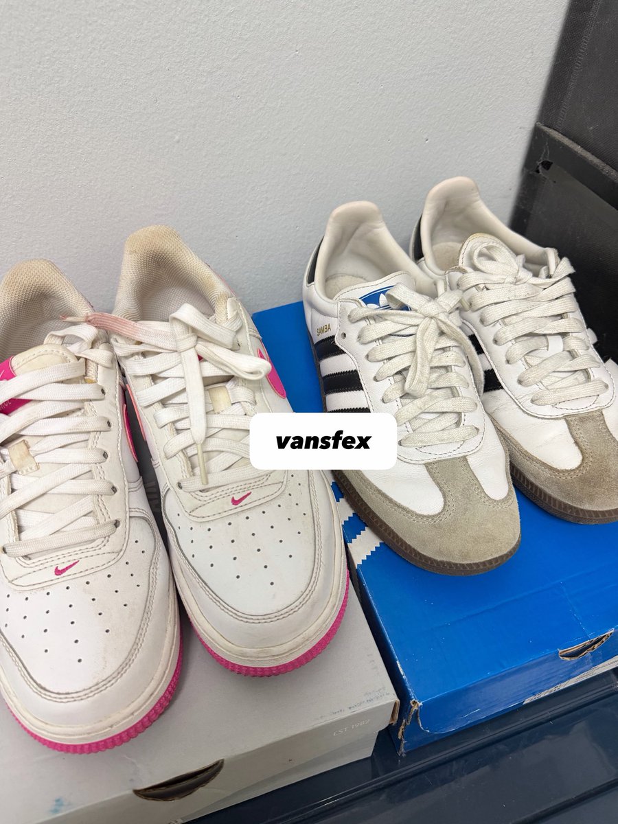 vansfex's tweet photo. ส่งต่อรองเท้าค่ะ 🌟🌟
ทำความสะอาดเองนะคะขอคนรับได้ค่ะ 
superstar uk5/38/240 (ไม่มีกล่อง) 800
Air Force 1 uk6/39/245(มีกล่อง) 900
SambaOG uk6.5/40/250(มีกล่อง) 1850
📍ยังไม่รวมส่งนะคะ ต่อรองราคาได้ค่ะ
#รองเท้ามือสองของแท้ #รองเท้ามือสอง #ส่งต่อรองเท้า #ส่งต่อรองเท้ามือสอง https://t.co/abwVN66YrN