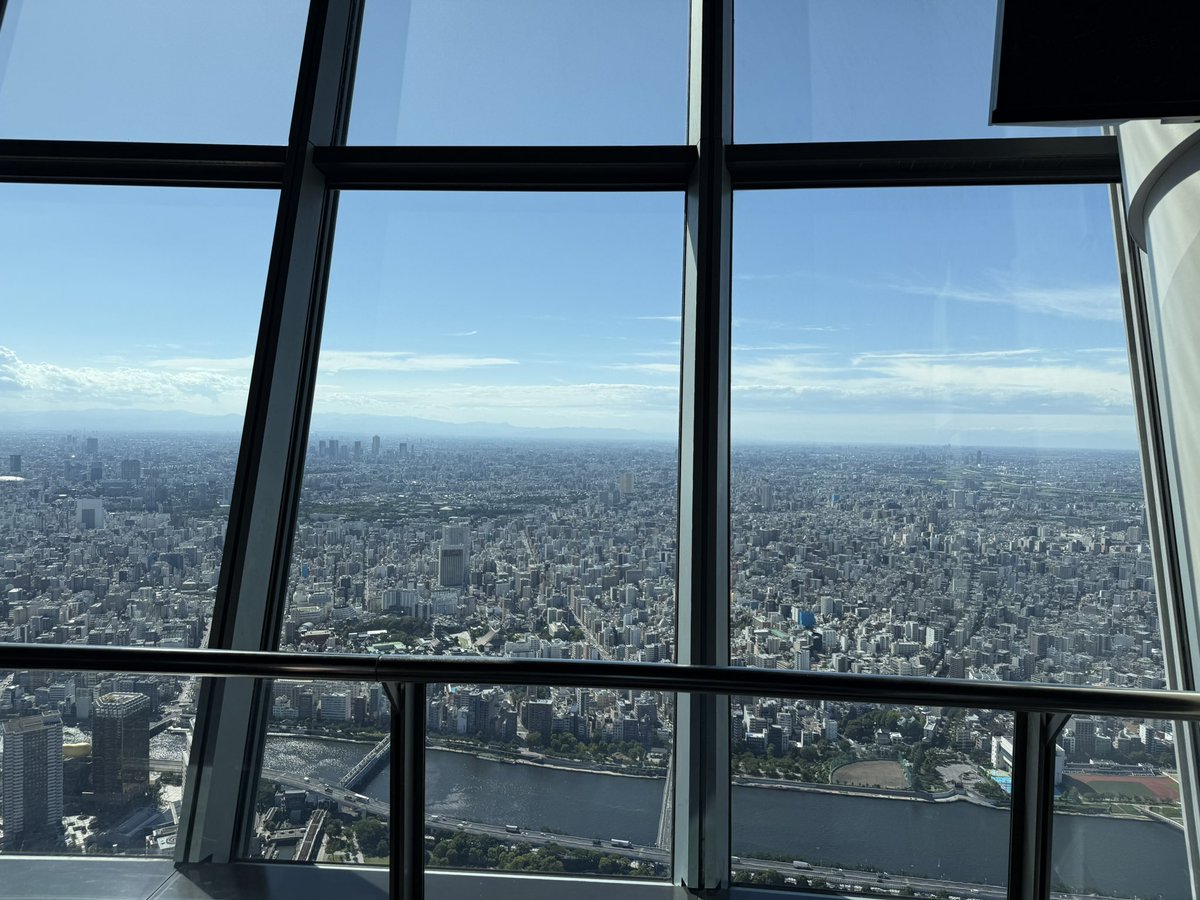 AnalyzerAU09's tweet photo. ブンゴー大変ですホンモノの東京文化会館は工事中です！
やはりあれは、いやひょっとしてここが偽地kyu
(◎-◎;) https://t.co/SkGc29krgG