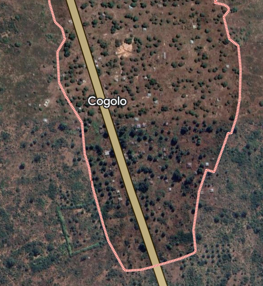 maleo21's tweet photo. 🇲🇿🇷🇼 IS-Mozambique has claimed an attack on a Rwandan army camp near Cogolo (Macomia).

Six soldiers reportedly killed, one vehicle put out of commission.
2 machine guns and an RPG seized.

I can't see the camp on Maps, which suggests it was recently established. https://t.co/bsbpDgjvRl
