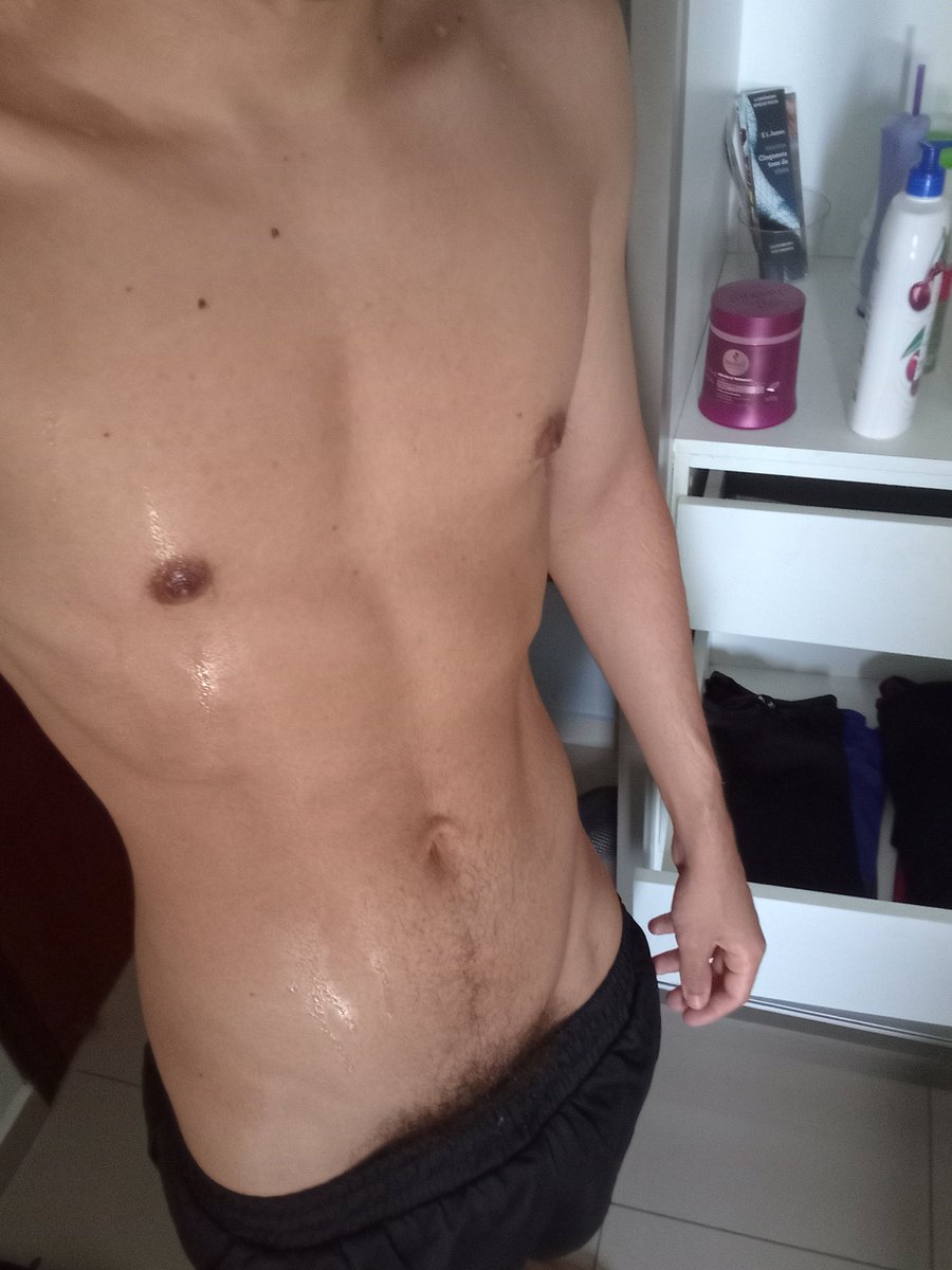IWantADaddie's tweet photo. A saga de um #twink tentando virar #twunk -- torçam por mim!! https://t.co/qyvy3Uow7R