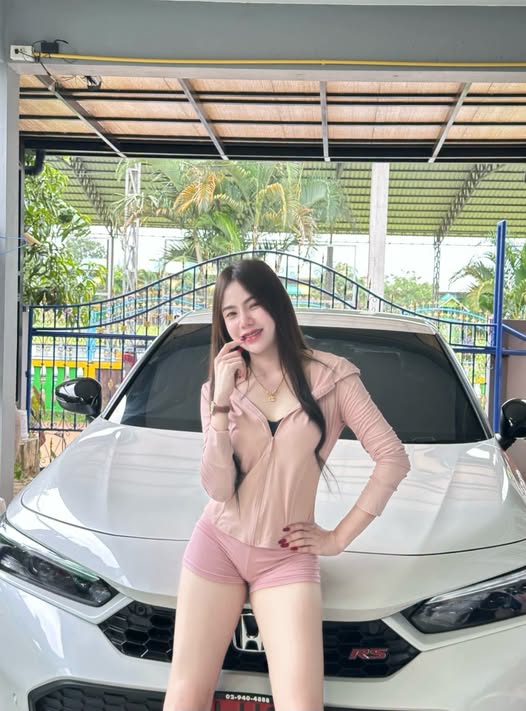 migelrafoxx1's tweet photo. อย่าเพิ่งเลื่อนผ่านสิ 😘🌶️ 🤍 https://t.co/AwBsuTp5Fb