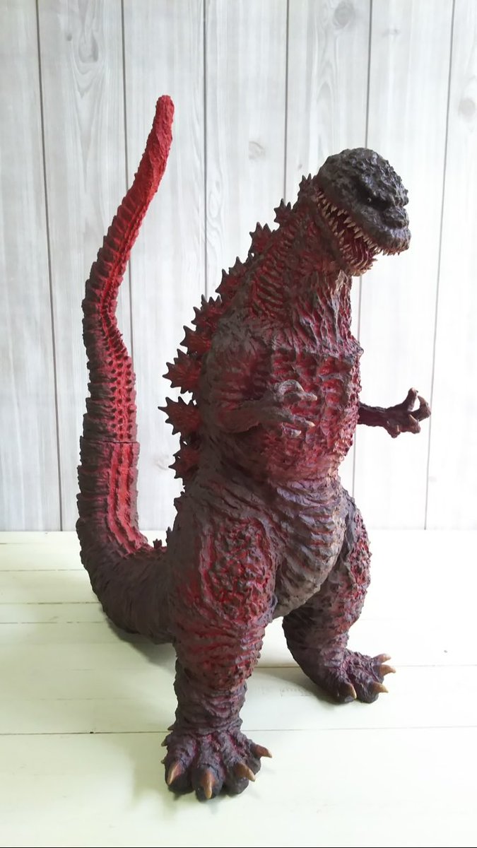 godzilla_ibs's tweet photo. 早いものでシン・ゴジラ公開から10年ですか・・・🥹
公開前はまだ情報が少なく、ポスターのみを頼りに頭部から自作を開始し、その後徐々に明かされる全身を製作して行きました😌
製作ブログ↓
https://t.co/uU5DngZgum

 #シン・ゴジラ10周年 https://t.co/HZaeRbrzHx
