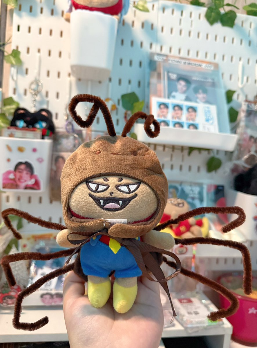 bingsuyummy2's tweet photo. แมลงสาบฟ้อกกี้พ้อมปัยบุกบ้านอุนย่าอุนยายแย้วว บ้านหนัยมีขะหนมเย้อๆๆเสดฟ้อกกี้แน่ ฮิฮิ 

꒰ 🪳🦊🍅 ꒱ https://t.co/oEKA7uQ7ZV