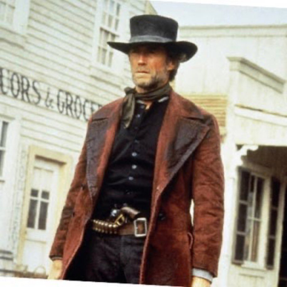 juanfloreschaar's tweet photo. "Me gusta la visión libertaria, que es dejar a todos en paz. Incluso de niño, me molestaba la gente que quería decirle a los demás cómo vivir." - Clint Eastwood. https://t.co/a3G0vZ99mJ
