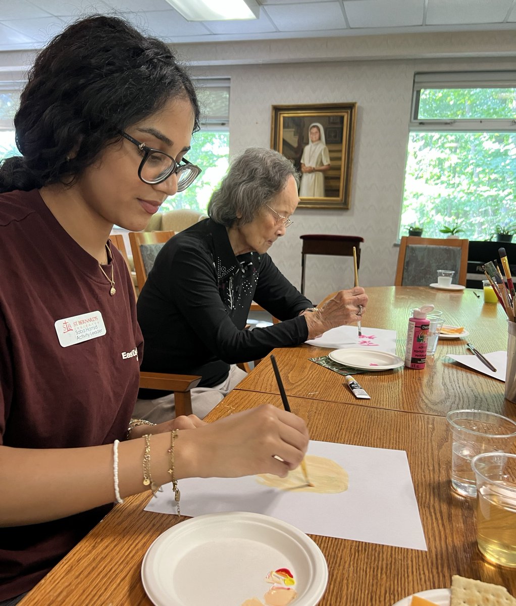 StBernardsRes's tweet photo. Our residents enjoyed a wonderful afternoon expressing their creativity during a painting class led by our amazing summer students! 🎨
#StBernardsResidence #UniversalCare #RetirementLiving #SeniorLiving #ActiveAging #CreativeAging #PaintingClass   #RetirementCommunity https://t.co/UiY7Na4Kaa