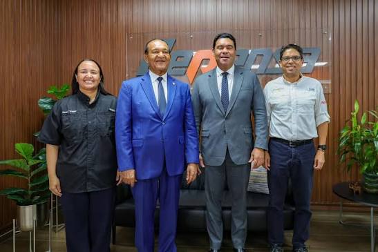 IndianaOrtega_'s tweet photo. La Comisión de Medio Ambiente completó un recorrido técnico por las instalaciones de Bepensa Dominicana. #RicardoRindeCuentas2026 #CongresoRindeCuentas2026 https://t.co/ZsXjI1kgpV