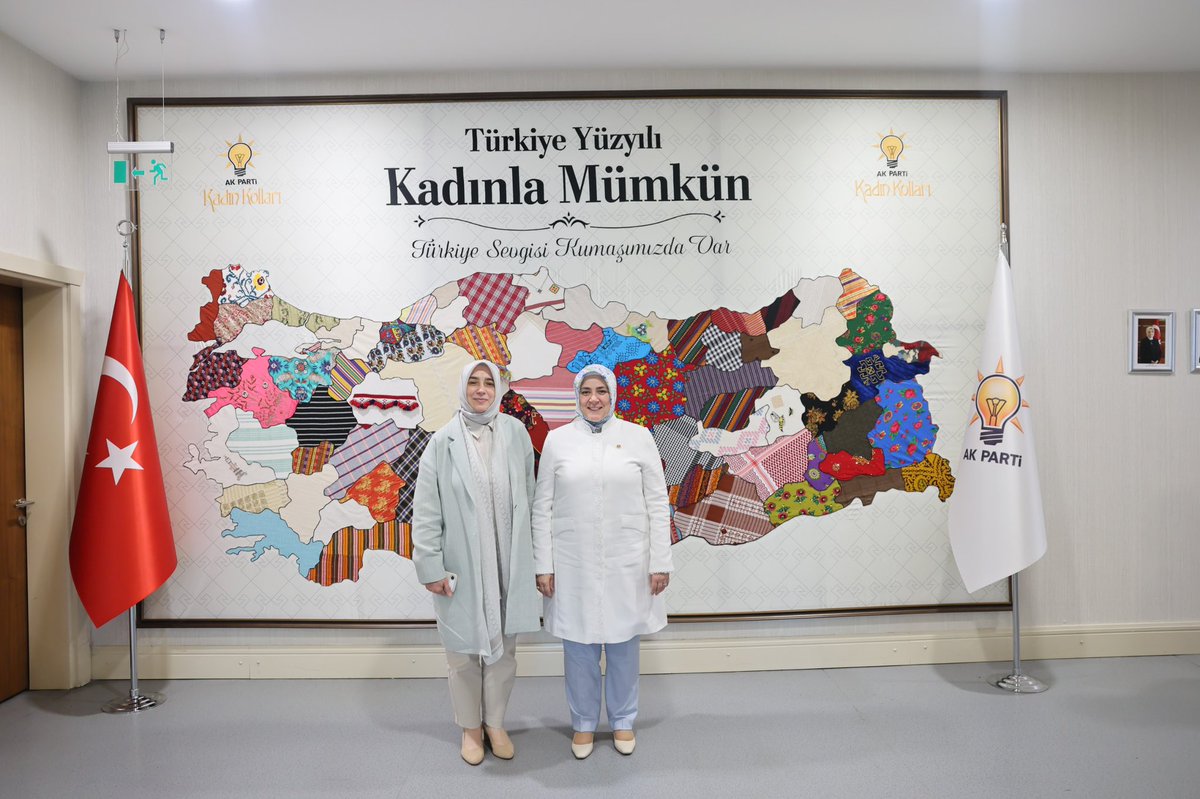 tugbaisikercan's tweet photo. 📍AK Parti Genel Merkez

AK Parti Grup Başkan Vekilimiz ve İstanbul Milletvekilimiz Sn. Özlem Zengin'i Genel Merkezimizde ağırladık. 

Nazik ziyareti için Sn. Başkan Vekilimize teşekkür ediyorum. 

@AvOzlemZengin https://t.co/Gxrhj5NtKZ