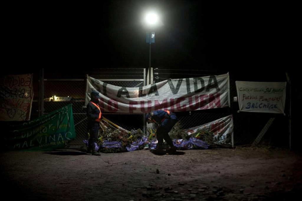 Red__Accion's tweet photo. El agronegocio lo hizo: epidemia de abortos espontáneos e hipotiroidismo en ciudades con uso de agrotóxicos

9 pueblos dedicados al agro transgénico y el aumento alarmante de embarazos que no llegan a término y de casos de hipotiroidismo. https://t.co/8iK6fsm4ZL Por @Tierra_Viva_ https://t.co/aL6ZYW4IAw