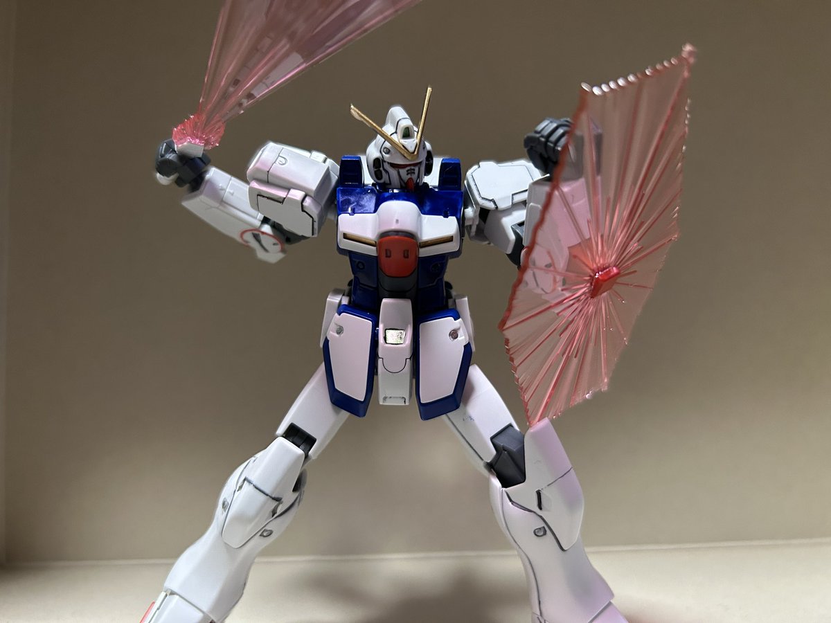 chunzo_ts's tweet photo. HG『ヴィクトリーガンダム』
遅くなったけど完成〜！

ホロドリしすぎたw

HGのわりには凄く稼働もあって
思ってたより良い出来でした！
部分的にver kaっぽく塗装して終わらせてます！

次はRGかMGどちらかを作ります！

#ガンプラ
#ガンプラ好きと繋がりたい
#ヴィクトリーガンダム https://t.co/cWixWRNsmF
