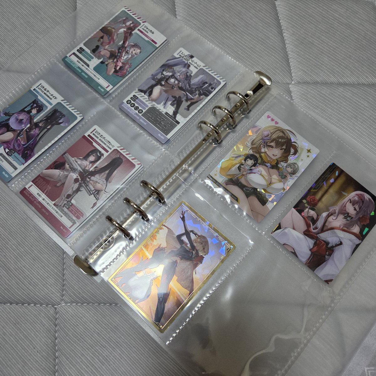 mute_star_s's tweet photo. 人気で品薄中の6リングバインダーを購入してウエハースカードを収納してみた!
両面みれて良いね👍 https://t.co/ERVvzExa1C
