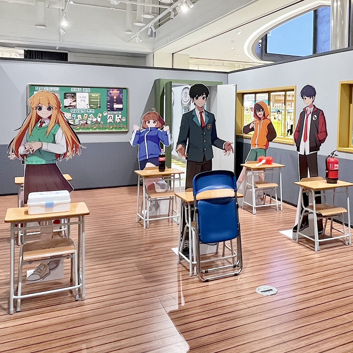 phoenixcolab's tweet photo. ✨ 2026 좀비고등학교 POP-UP STORE✨

학생 여러분의 많은 관심과 사랑 속에
좀비고등학교 팝업 스토어가 성황리에 종료되었습니다.

방문해 주시고 함께해 주신 모든 학생 여러분께
진심으로 감사드립니다 💕

#좀비고등학교 #좀비고 #불새재단연구소 #좀비고팝업 https://t.co/8bsVoPB1KY