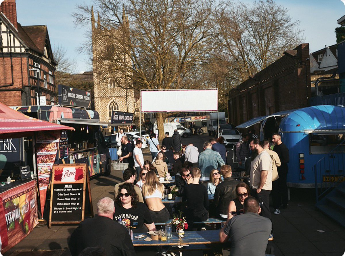 bluecollarfood's tweet photo. EMBRACING THE SUNSHINE 🙌☀️🍹 WE RETURN TOMORROW, FEATURING…

🥪 MAC’S DELI SANDWICHES
🍔 THE BURGER SOCIETY
🐓 SWAADISH FRIED CHICKEN
🍻 10 LINES OF DRAUGHT BEER
🍹 BLUE COLLAR COCKTAIL CLUB
🍊 APEROL SPRITZ BAR
🍺 DOUBLE-BARRELLED BREWERY
☀️ READING’S BIGGEST BEER GARDEN https://t.co/mGJOaV5rKG